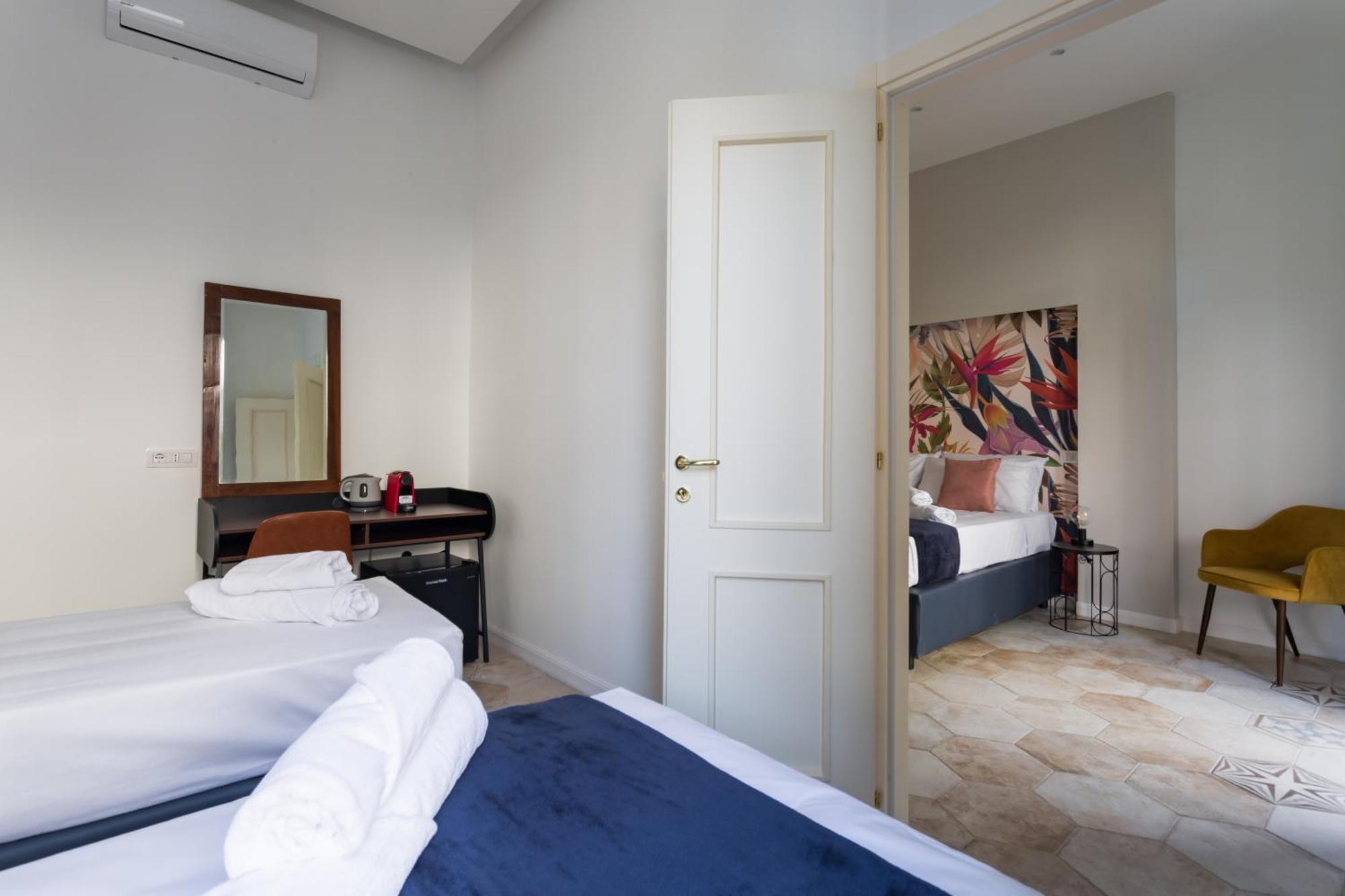 Casa Mancini Hotel Napoli Bagian luar foto