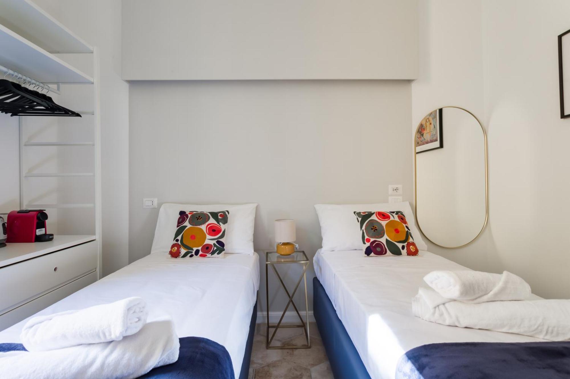 Casa Mancini Hotel Napoli Bagian luar foto